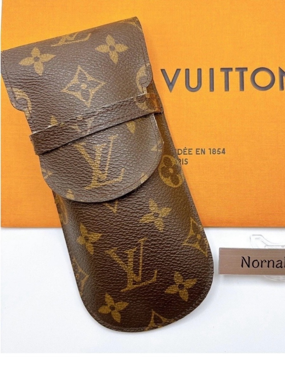 Auth Louis Vuitton Monogram a lunettes lavel sunGlasses Case!
